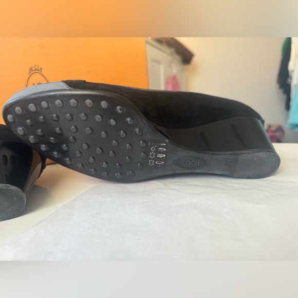 Tod’s Suede Wedge Heels EC - Picture 5 of 16